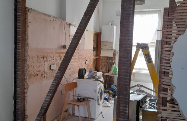 London renovations - Photo 3