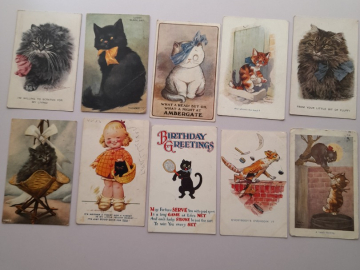 Photo: I'm selling old postcards